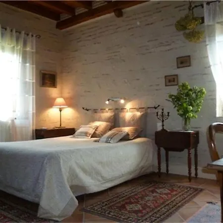 Chambres D'hotes Le Clos Des Fontaines Granges-sur-Lot